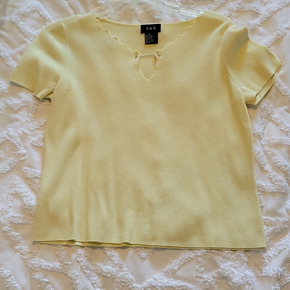 Crop top